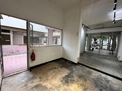 Ang Mo Kio Avenue 6 (D20), Shop House #589749221